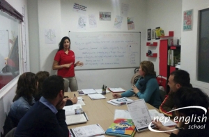 https://oferplan-imagenes.diariosur.es/sized/images/Clases_ingles_malaga_conversacion_b1_facil_adultos1_thumb-300x196.jpg